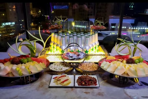 兴义草莓派对酒吧招聘,兴义草莓派对酒吧,前景广阔遨游职场浩瀚海洋